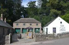 Nestled in the heart of Scotland's picturesque countryside, Gin Bothy stands as a testament to artisanal craftsmanship and local ingenuity.