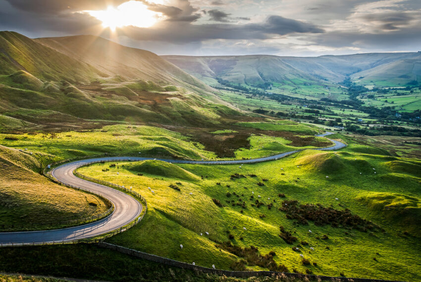 Today’s government announcements on energy security and climate change are inadequate and risk failing to meet UK climate targets, says Friends of the Earth.  