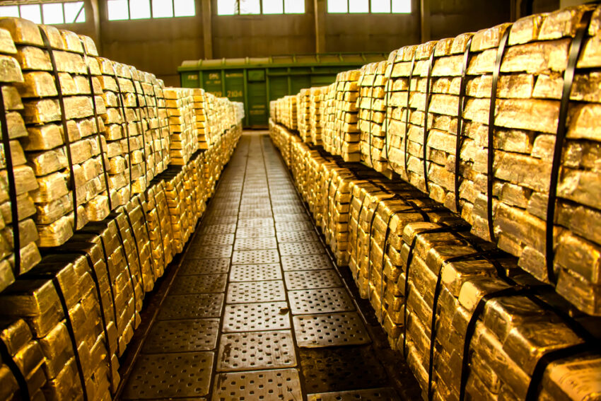 The price of gold could soar to $2,600 an ounce after reaching a new record, as traders increasingly anticipate that the US Federal Reserve will cut interest rates next month.