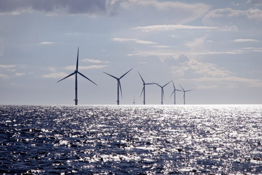 Brookfield, chaired by former Bank of England governor Mark Carney, has acquired a 12.45% stake in four UK offshore wind farms owned by Orsted for £1.75 billion ($2.3 billion).